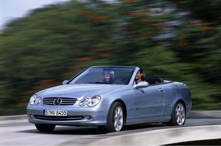  Mercedes-Benz CLK-Class Cabriolet 2004 года  (фото 19 из 164)